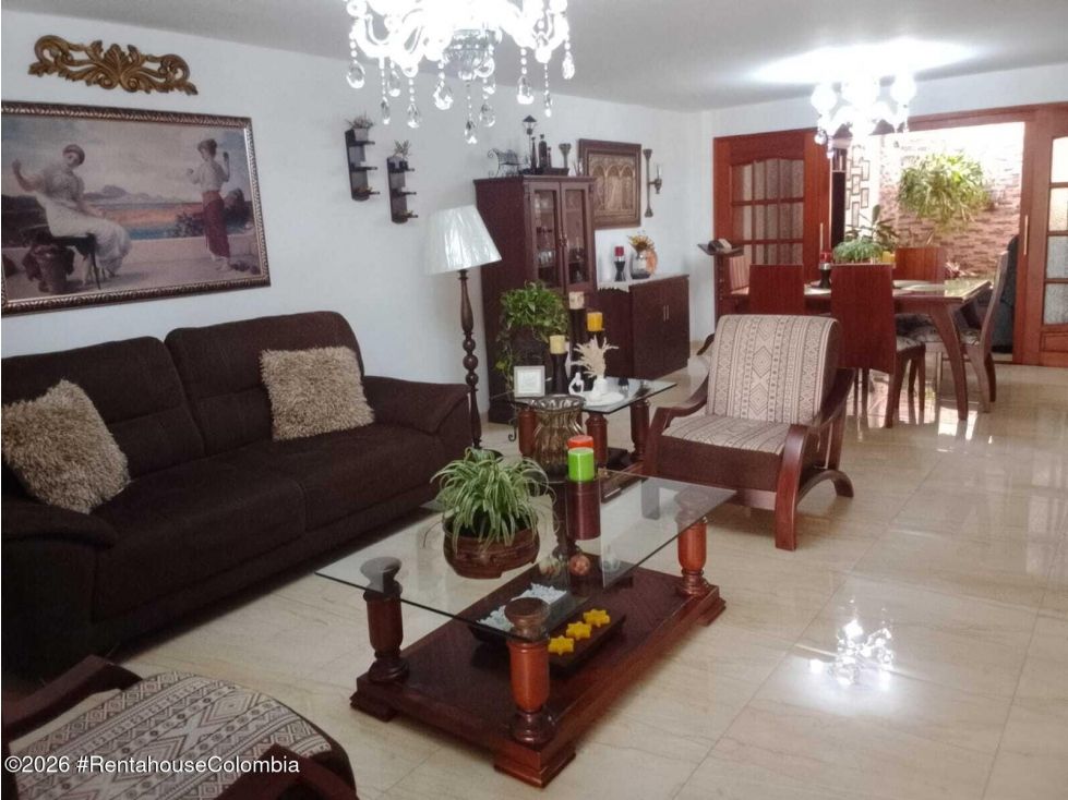 Casa en venta Valle Del Cauca Cali Quintas De Don Simón 280 m2 Habitaciones 4 Baños 3 Garajes 2 Precio $930000000