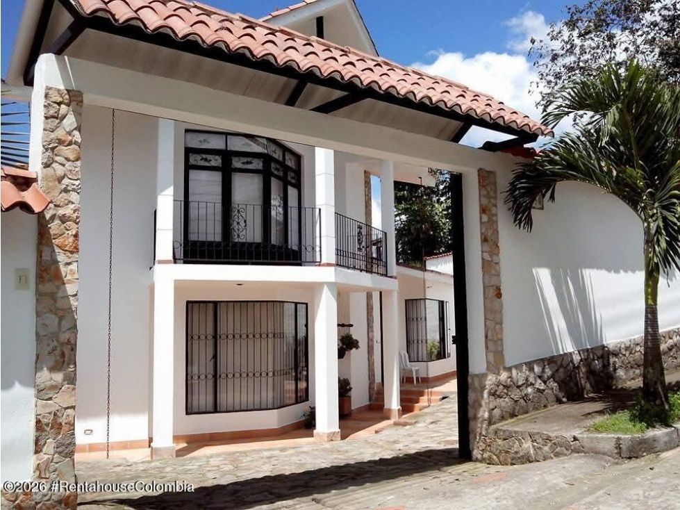 Casa en venta Cundinamarca La Mesa Ub Villa Francisca 178 m2 Habitaciones 5 Baños 4 Garajes 3 Precio $1200000000