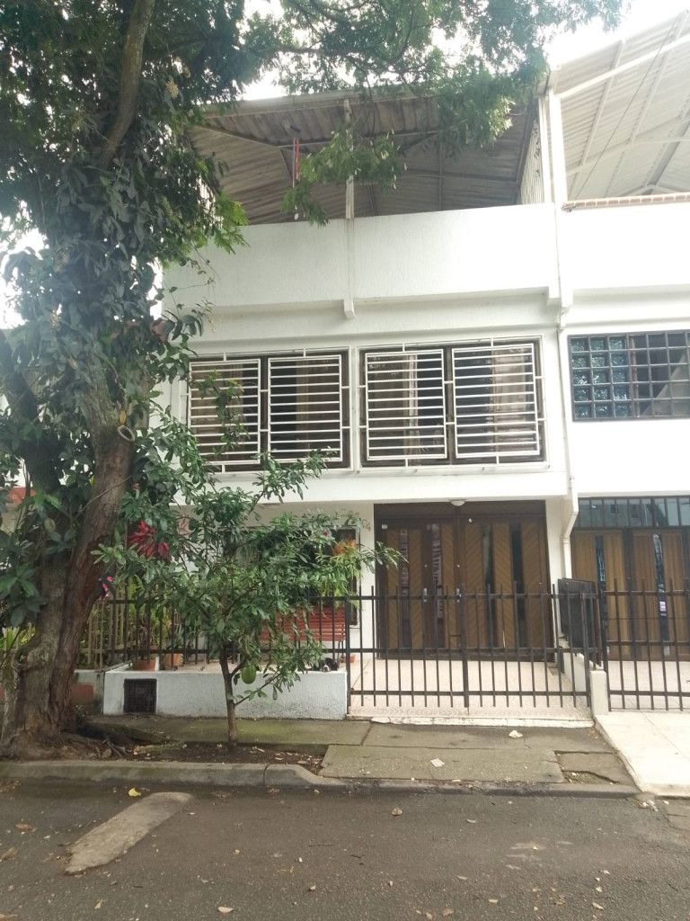 Casa en venta Valle Del Cauca Cali Ciudad 2000 185 m2 Habitaciones 5 Baños 3 Garajes 1 Precio $530000000