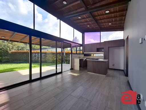 Casa Campestre en arriendo Antioquia Marinilla Marinilla 230 m2 Habitaciones 4 Baños 2 Garajes 2 Precio $4500000