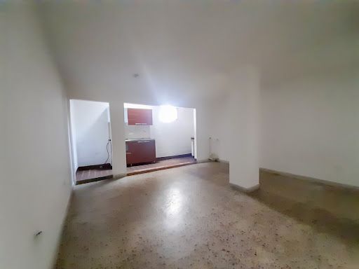 Apartamento en arriendo Antioquia Envigado Zona Centro 35 m2 Habitaciones 1 Baños 1 Garajes 0 Precio $1800000