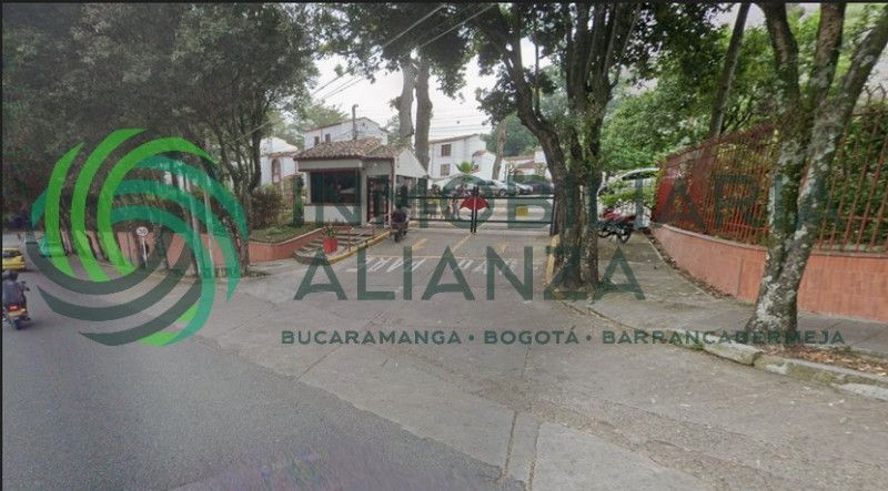 Casa en venta Santander Floridablanca Ub Paraguitas Ii 104 m2 Habitaciones 3 Baños 3 Garajes 1 Precio $550000000