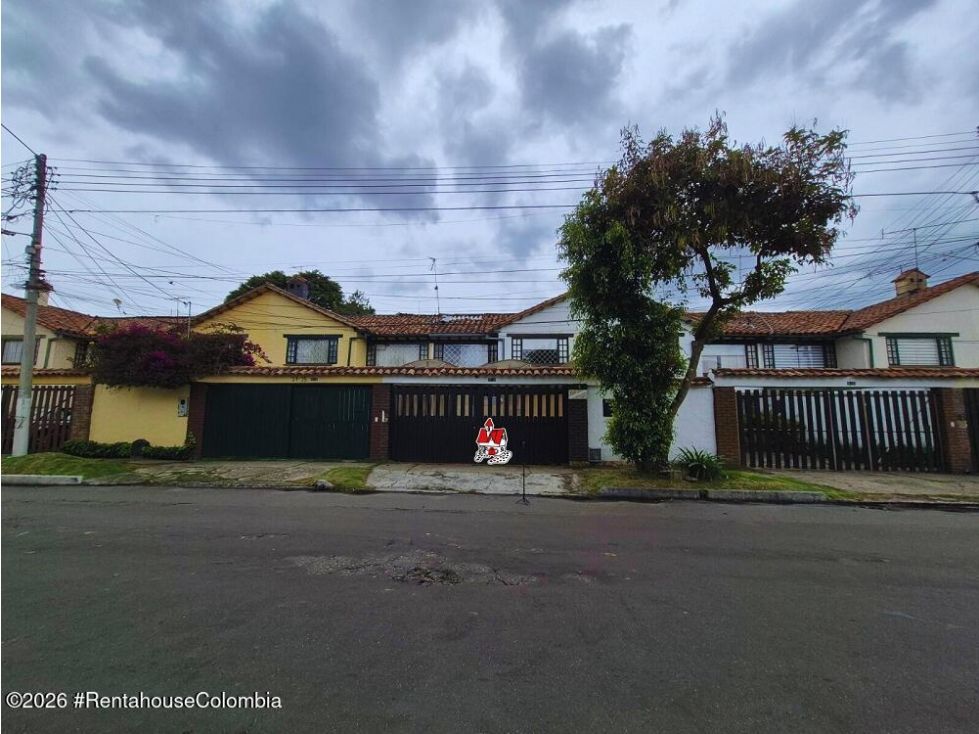 Casa en venta Cundinamarca Bogotá Tierra Linda 207 m2 Habitaciones 4 Baños 4 Garajes 2 Precio $935000000