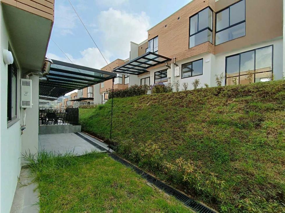 Casa en venta Caldas Manizales Manizales 98 m2 Habitaciones 3 Baños 3 Garajes 1 Precio $700000000