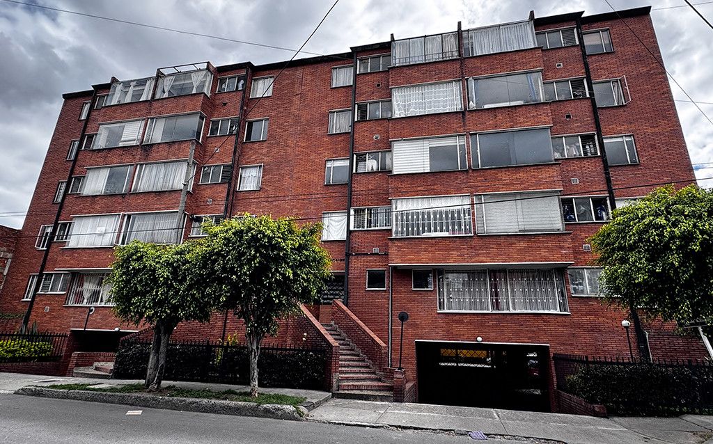Apartamento en venta Cundinamarca Bogotá Prado Veraniego Sur 55 m2 Habitaciones 3 Baños 2 Garajes 1 Precio $280000000