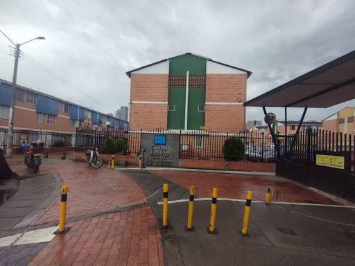 Casa en arriendo Cundinamarca Bogotá Campo Alegre 50 m2 Habitaciones 3 Baños 1 Garajes 0 Precio $1000000