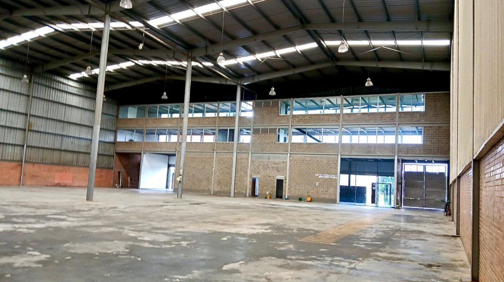 Bodega en arriendo Cundinamarca Cota Cota 2000 m2 Habitaciones 0 Baños 2 Garajes 6 Precio $35000000