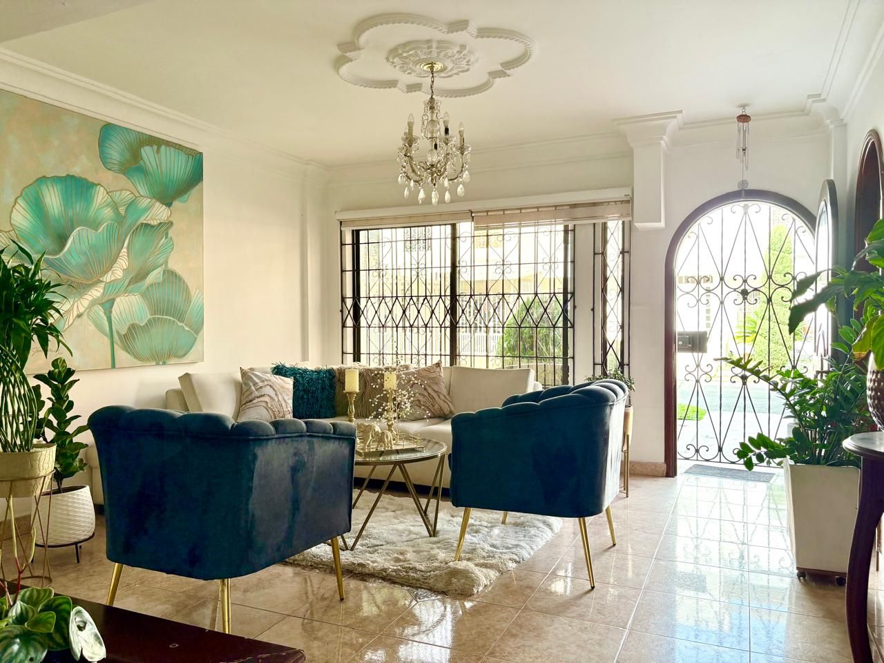 Casa en venta Valle Del Cauca Palmira Las Mercedes 315 m2 Habitaciones 4 Baños 4 Garajes 2 Precio $800000000