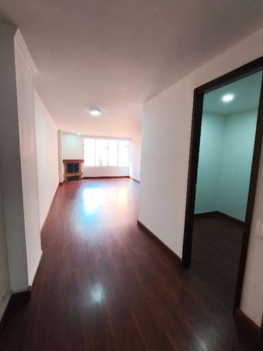 Apartamento en arriendo Cundinamarca Bogotá Iberia 105 m2 Habitaciones 3 Baños 2 Garajes 1 Precio $3800000