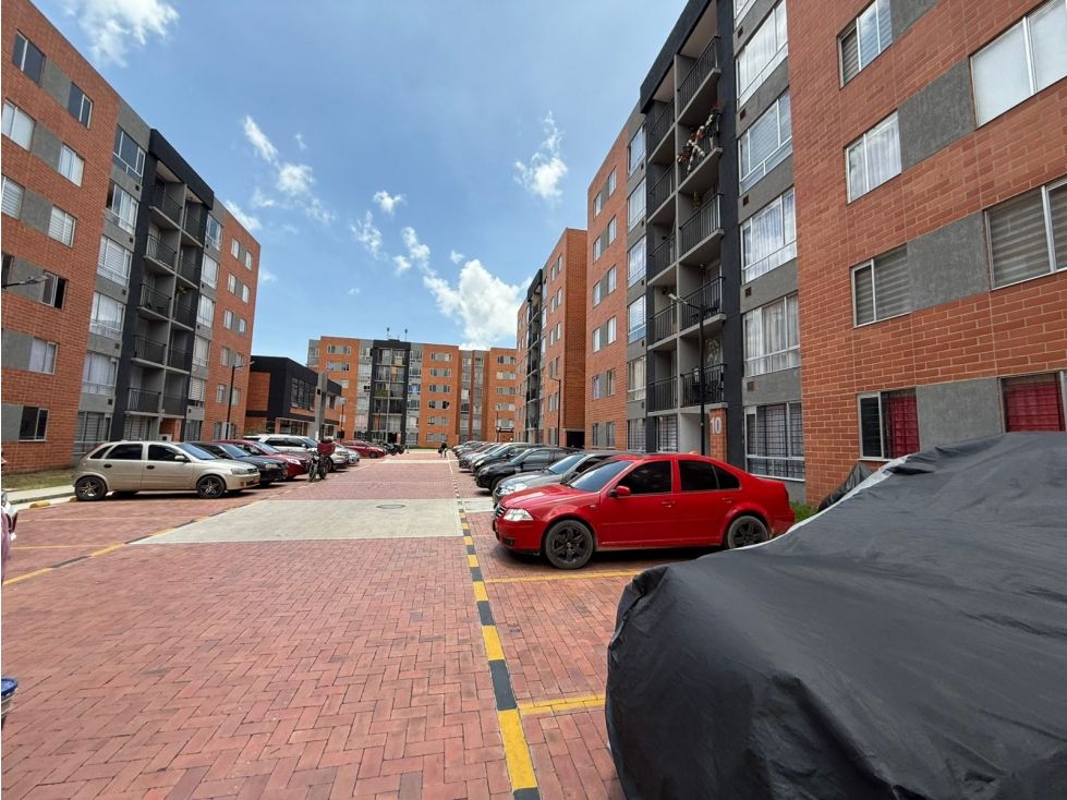 Apartamento en arriendo Cundinamarca Soacha Cr Alamos 49 m2 Habitaciones 3 Baños 2 Garajes 0 Precio $920000