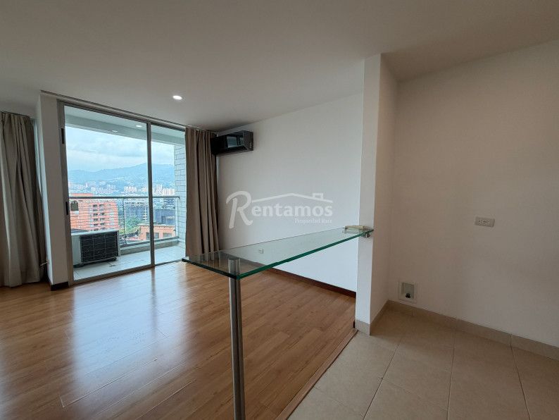 Apartaestudio en arriendo Antioquia Medellín Los Balsos No2 40 m2 Habitaciones 1 Baños 1 Garajes 1 Precio $2700000
