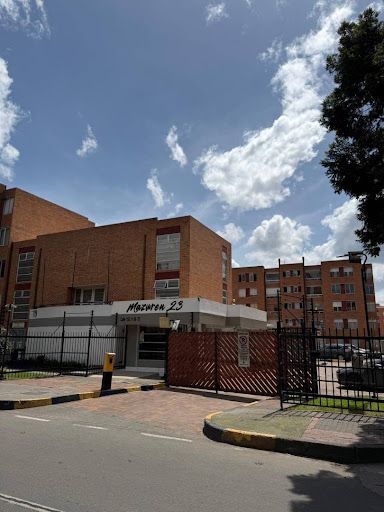Apartamento en venta Cundinamarca Bogotá Mazurén 61 m2 Habitaciones 3 Baños 2 Garajes 1 Precio $370000000