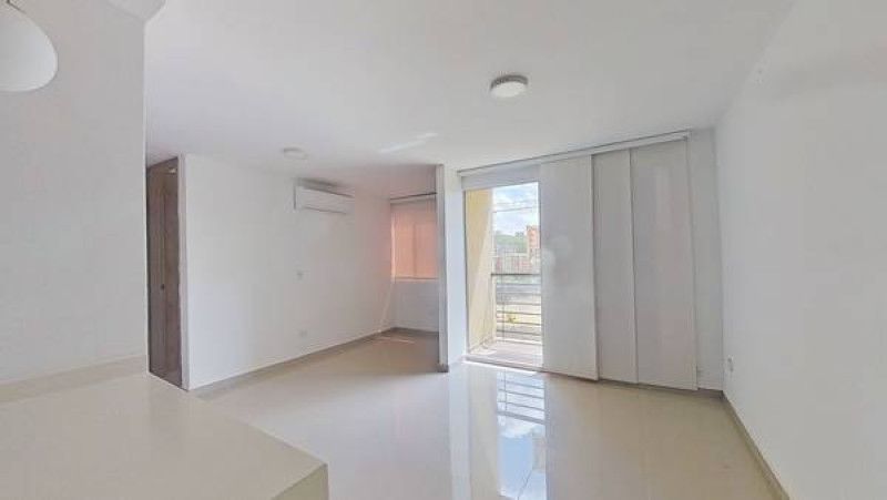 Inmuebles en Remate Apartamento en venta Atlántico Barranquilla Conjunto Residencial Turpial 47 m2 Habitaciones 2 Baños 2 Garajes 0 Precio $218000000