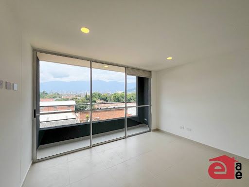 Apartamento en arriendo Antioquia Itagüí Zona Industrial 1 67 m2 Habitaciones 3 Baños 2 Garajes 1 Precio $3100000