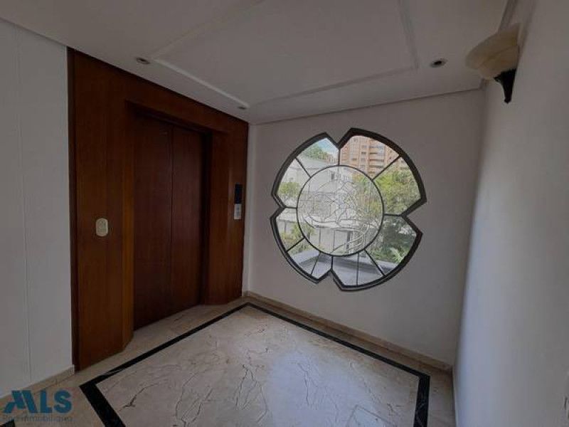 Apartamento en venta Antioquia Medellín Alejandria 250 m2 Habitaciones 4 Baños 4 Garajes 3 Precio $2200000000