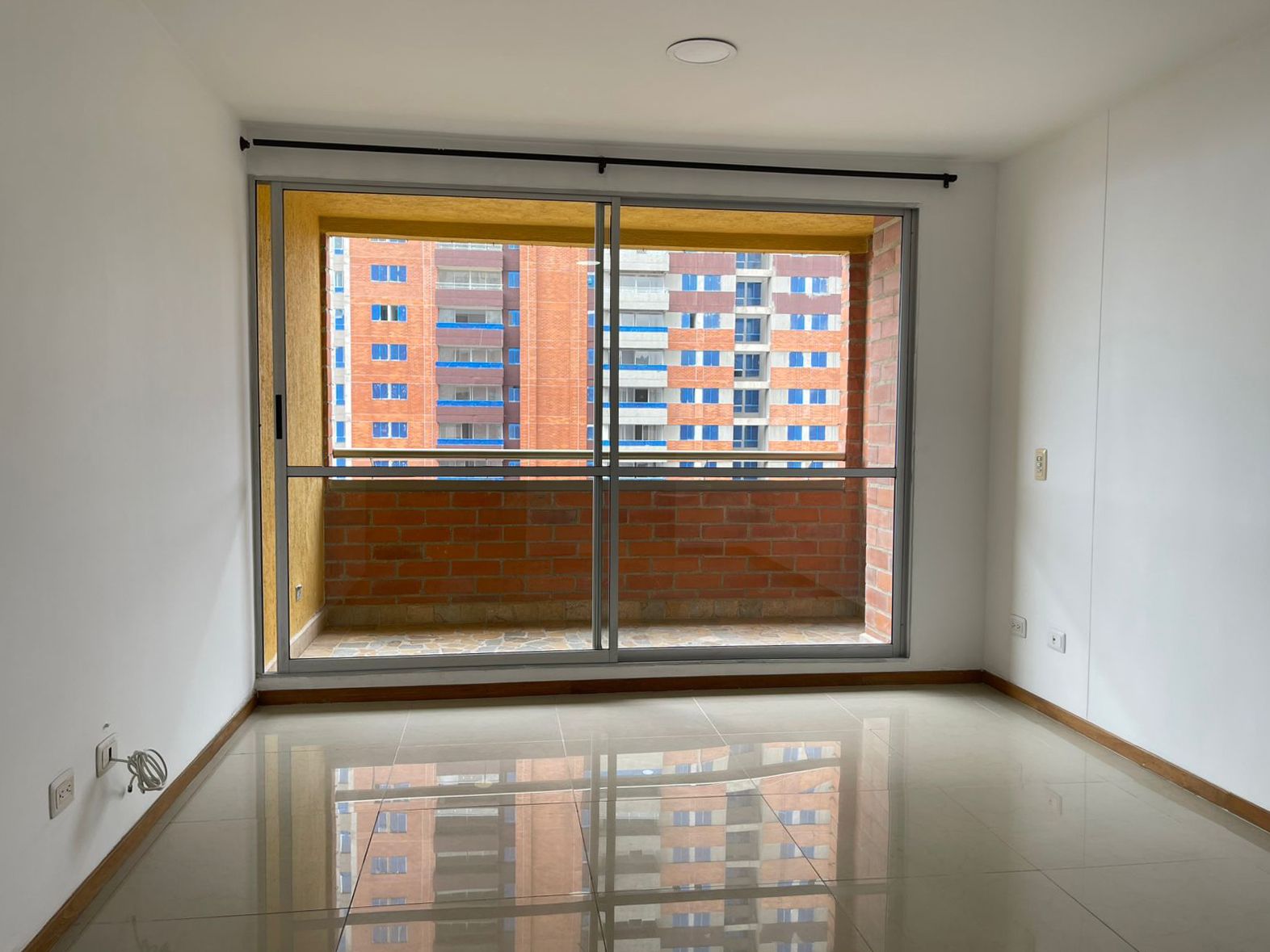 Apartamento en arriendo Antioquia Sabaneta Betania 121 m2 Habitaciones 3 Baños 3 Garajes 1 Precio $4650000