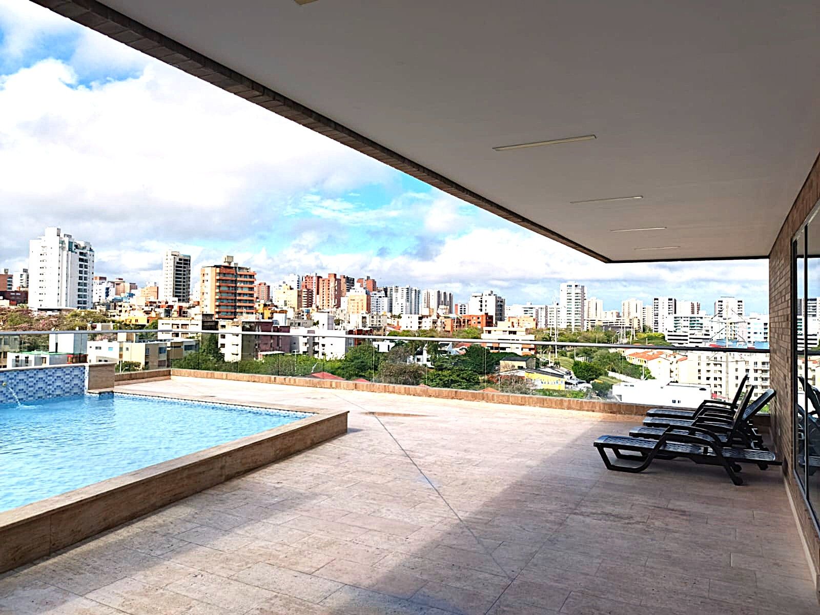 Apartaestudio en venta Atlántico Barranquilla Andalucia 60 m2 Habitaciones 1 Baños 1 Garajes 1 Precio $300000000