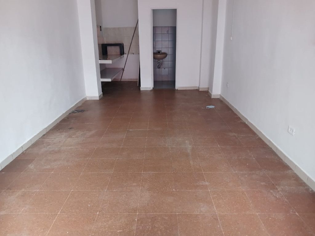 Local en arriendo Valle Del Cauca Cali Buenos Aires 25 m2 Habitaciones 0 Baños 1 Garajes 0 Precio $850000