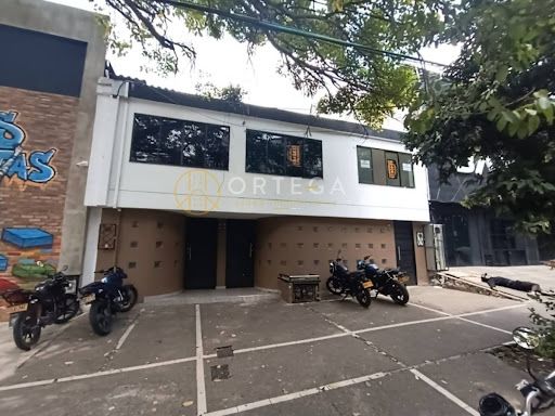 Casa en arriendo Santander Bucaramanga Cabecera Del Llano 364 m2 Habitaciones 12 Baños 16 Garajes 0 Precio $16000000