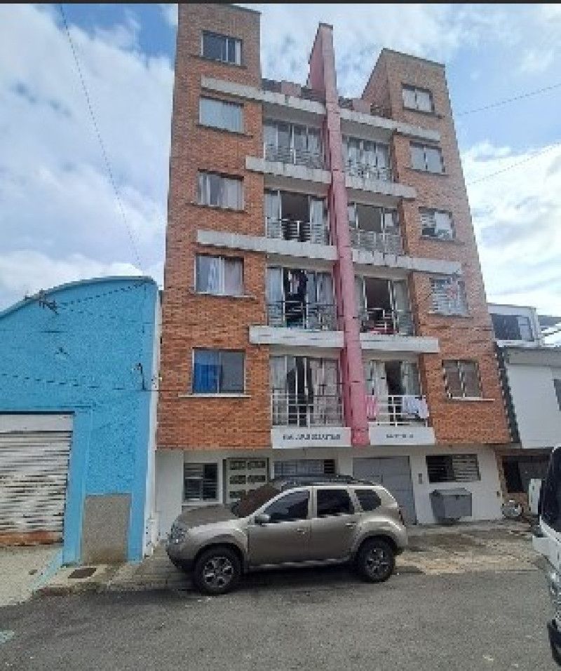 Inmuebles en Remate Apartamento en venta Santander Bucaramanga Comuneros 70 m2 Habitaciones 2 Baños 2 Garajes 0 Precio $208000000