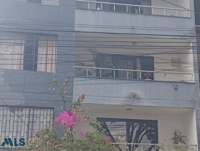 Apartamento en venta Antioquia Medellín Naranjal 178 m2 Habitaciones 4 Baños 3 Garajes 1 Precio $1200000000