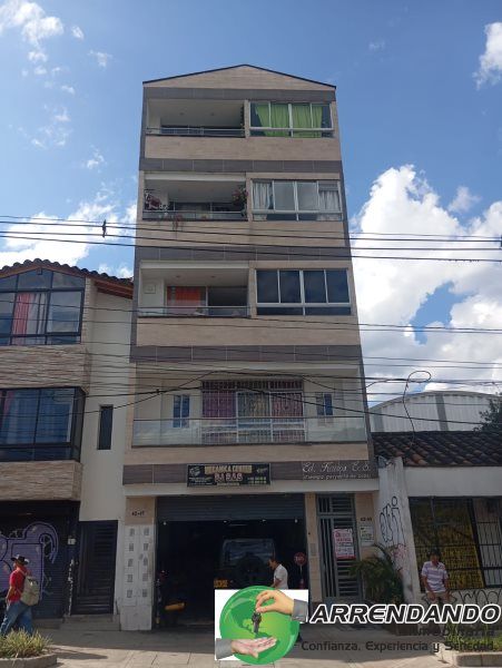 Apartamento en arriendo Antioquia Itagüí Satexco 80 m2 Habitaciones 4 Baños 3 Garajes 0 Precio $2700000