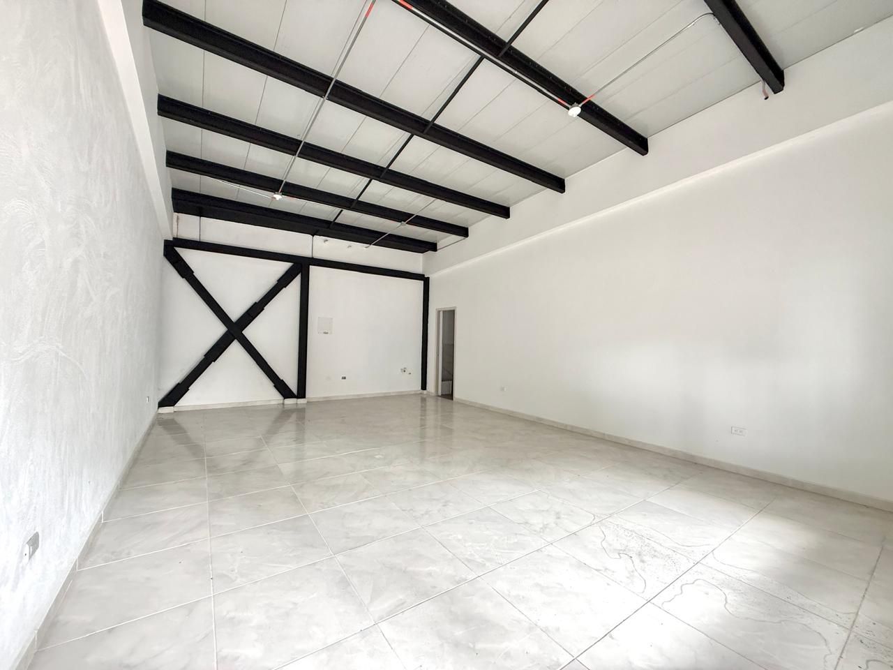 Local en arriendo Risaralda Pereira Maraya 48 m2 Habitaciones 0 Baños 0 Garajes 0 Precio $2400000