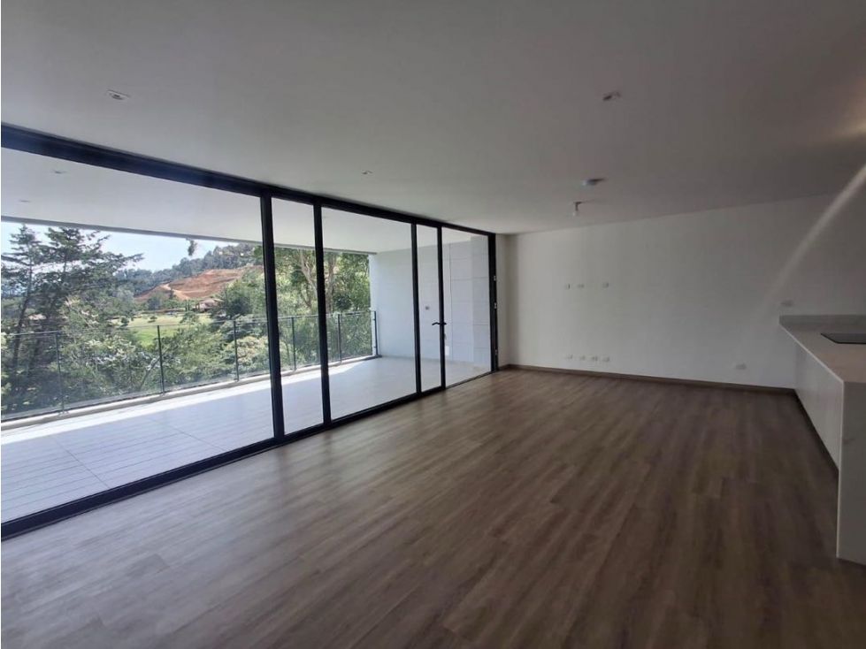Apartamento en arriendo Antioquia Rionegro Rionegro 166 m2 Habitaciones 3 Baños 3 Garajes 2 Precio $8500000