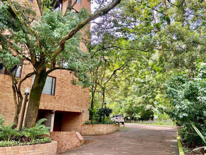 Apartamento en venta Cundinamarca Bogotá Bellavista 271 m2 Habitaciones 3 Baños 3 Garajes 2 Precio $1850000000