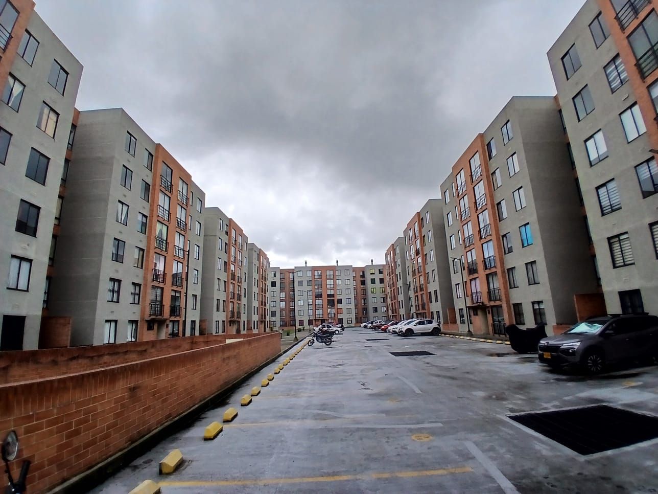 Apartamento en arriendo Cundinamarca Madrid Conjunto Residencial Manzanares 59 m2 Habitaciones 3 Baños 2 Garajes 1 Precio $1100000