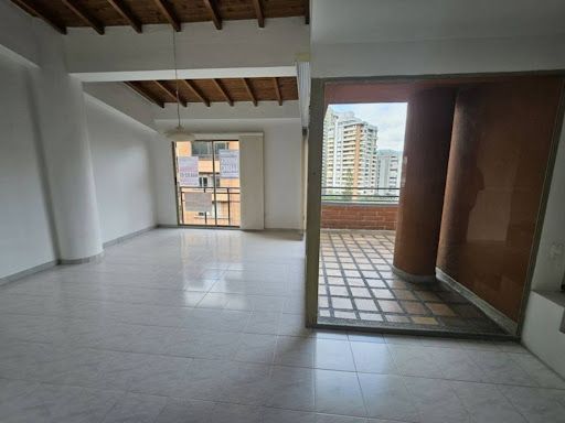 Apartamento en arriendo Antioquia Medellín Los Balsos No2 200 m2 Habitaciones 3 Baños 3 Garajes 2 Precio $6800000