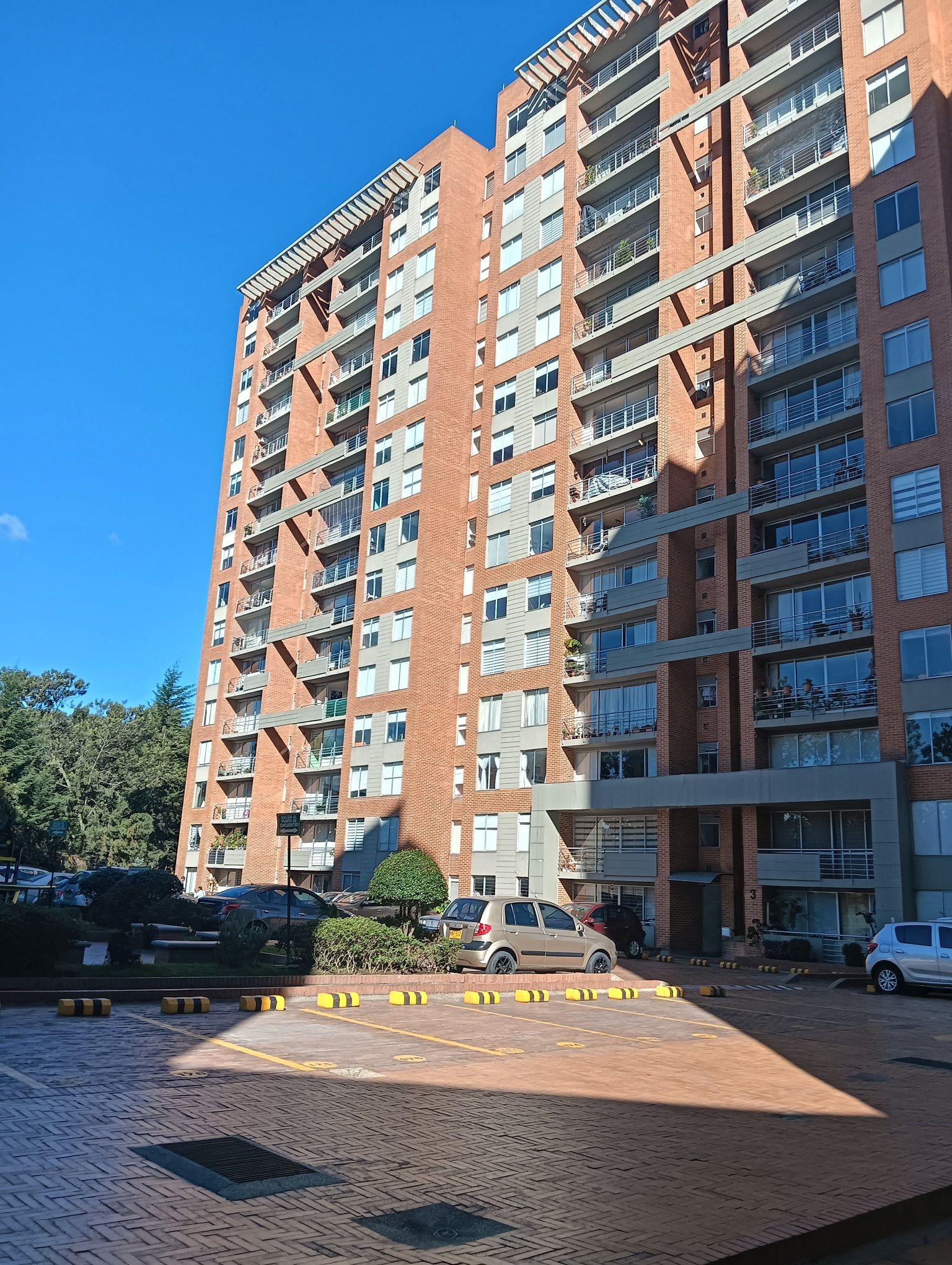 Apartamento en arriendo o venta Cundinamarca Bogotá San Antonio Nor - Occidental 78 m2 Habitaciones 3 Baños 2 Garajes 1 Precio venta $446000000 Precio arriendo $2650000