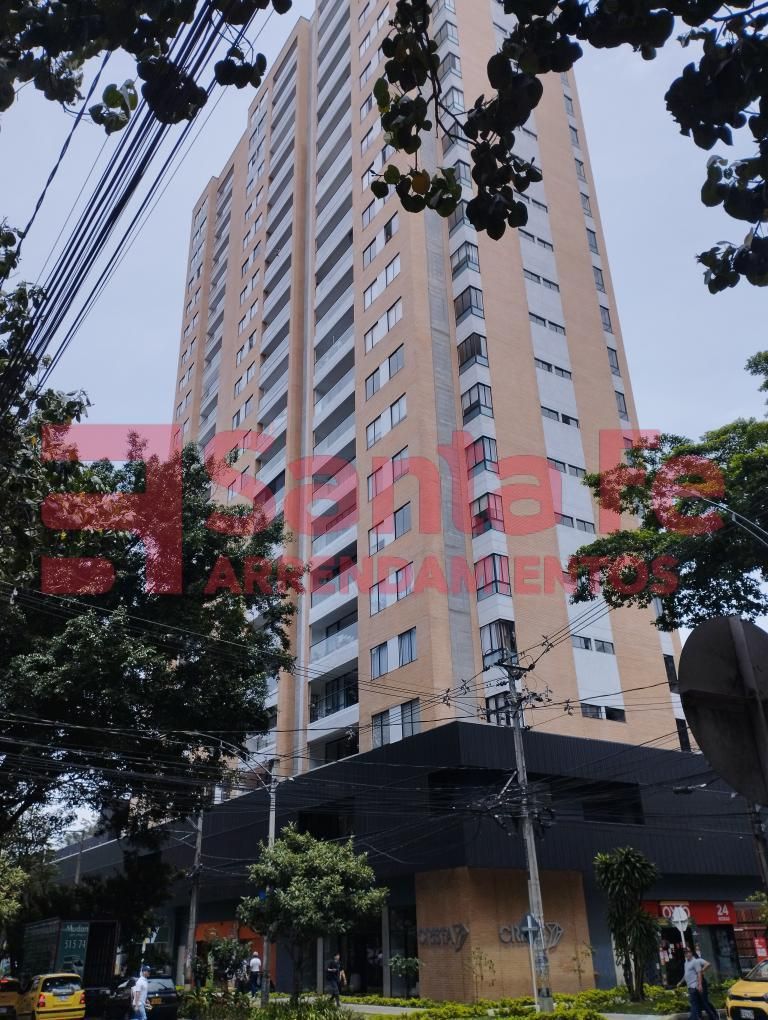 Oficina en arriendo Antioquia Medellín Cuarta Brigada 27 m2 Habitaciones 0 Baños 1 Garajes 1 Precio $4000000