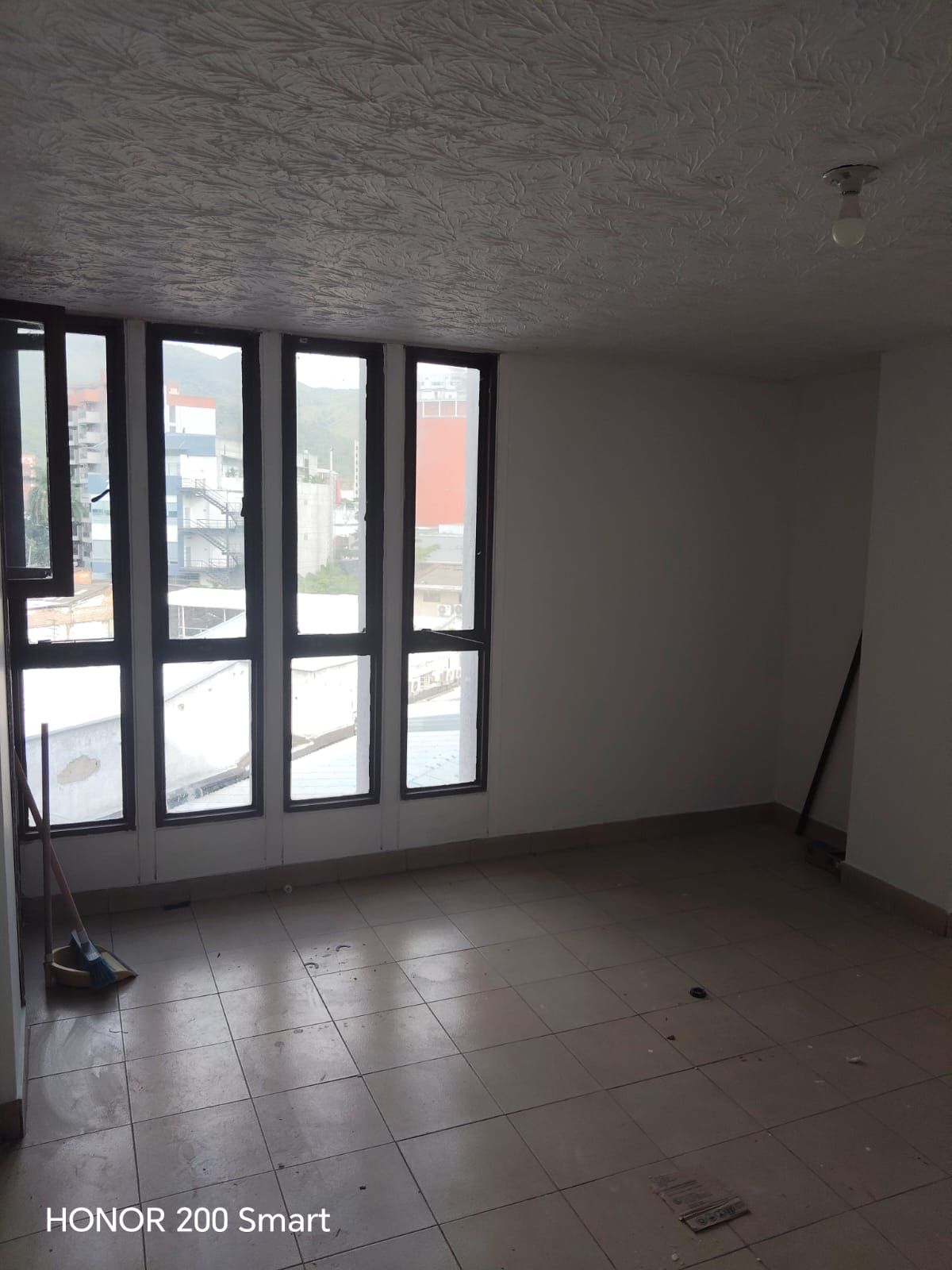 Apartamento en arriendo Valle Del Cauca Cali San Vicente 80 m2 Habitaciones 3 Baños 3 Garajes 1 Precio $1800000