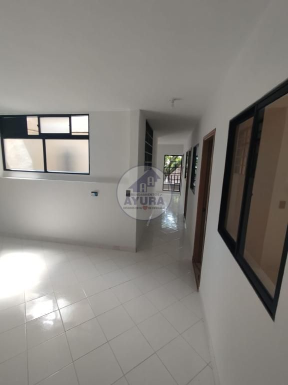 Apartamento en arriendo Antioquia Envigado Zona Centro 89 m2 Habitaciones 4 Baños 2 Garajes 0 Precio $3000000