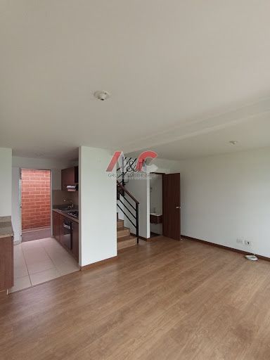 Casa en arriendo Cundinamarca Mosquera Cr Nogal Novaterra 95 m2 Habitaciones 3 Baños 3 Garajes 1 Precio $2200000