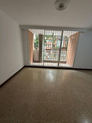 Apartamento en arriendo Antioquia Envigado La Mesa 120 m2 Habitaciones 3 Baños 3 Garajes 1 Precio $3800000