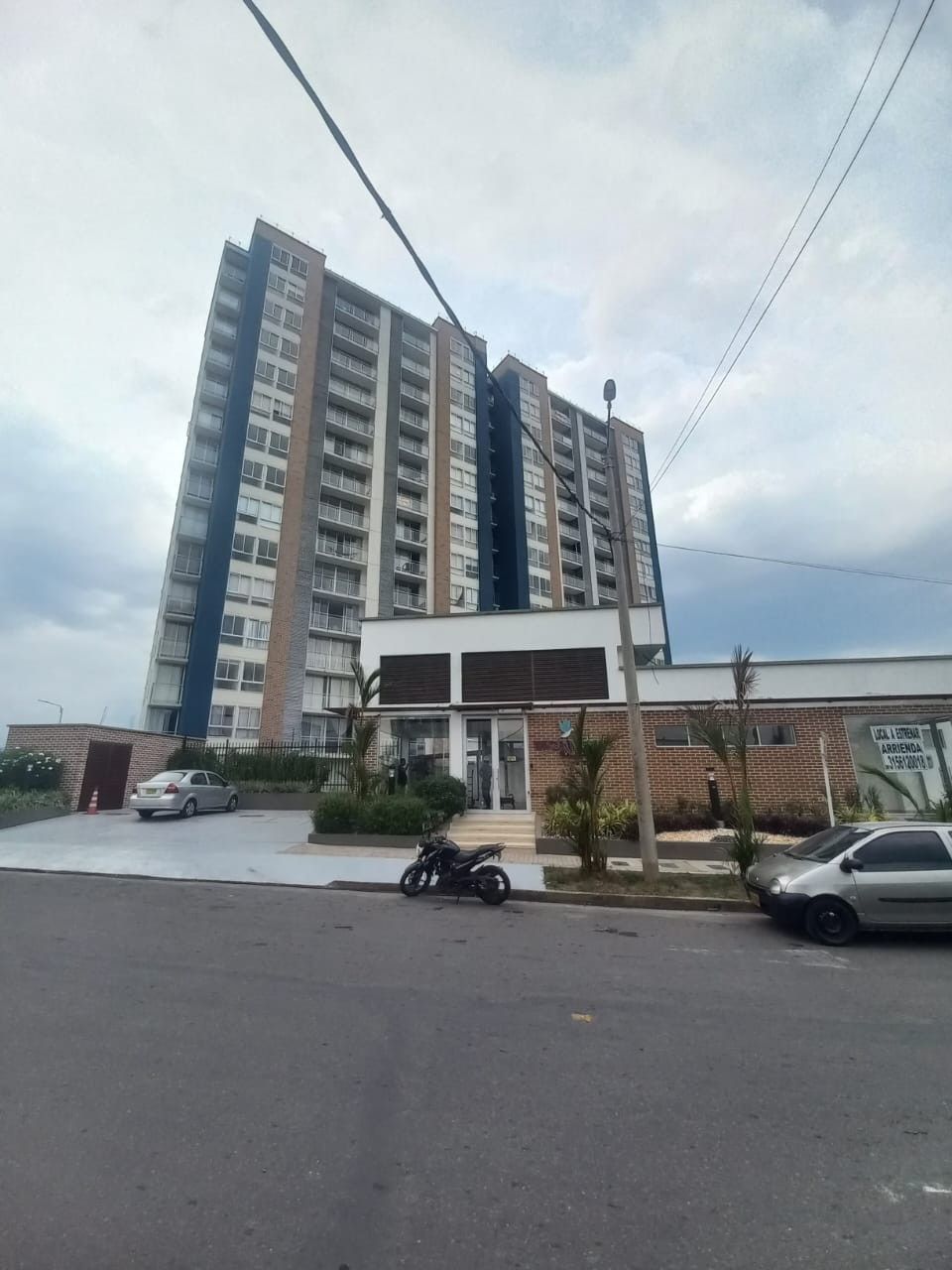 Apartamento en arriendo Meta Villavicencio Asd 80 m2 Habitaciones 3 Baños 3 Garajes 1 Precio $2200000