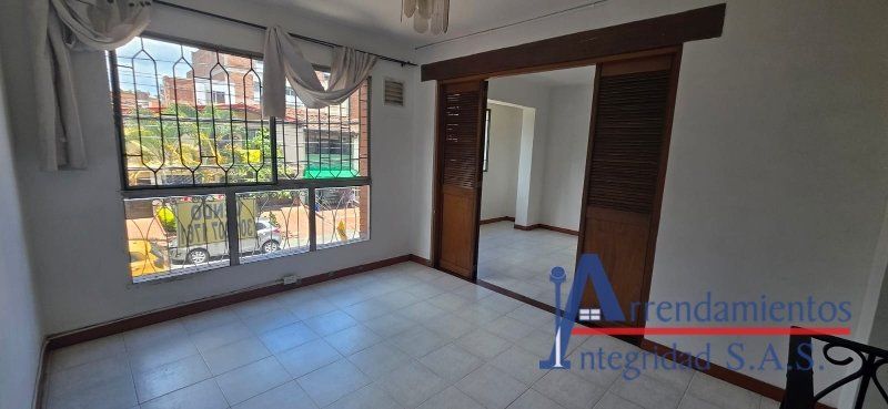 Apartaestudio en venta Antioquia Medellín Rosales 56 m2 Habitaciones 1 Baños 1 Garajes 0 Precio $340000000