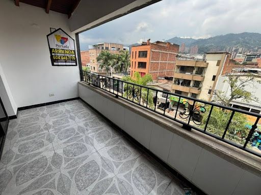 Apartamento en arriendo Antioquia Itagüí Santa Maria Et Ii 115 m2 Habitaciones 3 Baños 2 Garajes 0 Precio $2800000