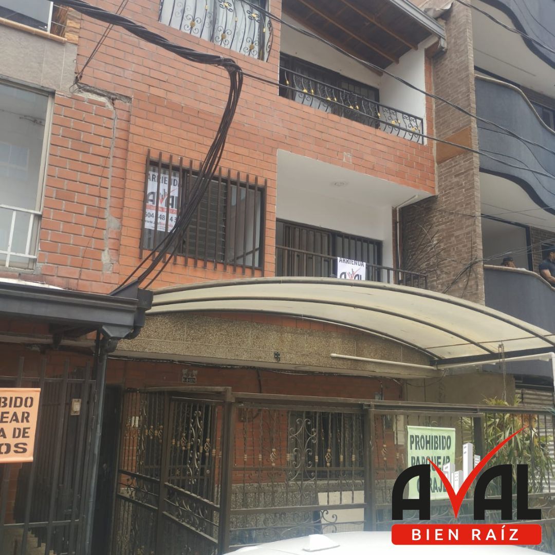 Casa en arriendo Antioquia Itagüí Simón Bolívar 94 m2 Habitaciones 3 Baños 2 Garajes 0 Precio $2000000