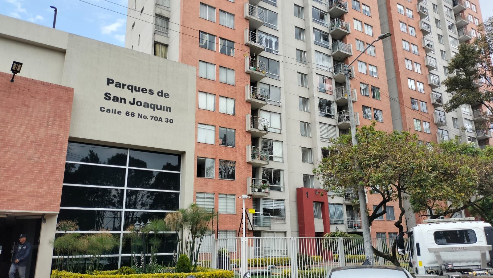 Apartamento en venta Cundinamarca Bogotá San Joaquín 60 m2 Habitaciones 3 Baños 2 Garajes 1 Precio $424000000