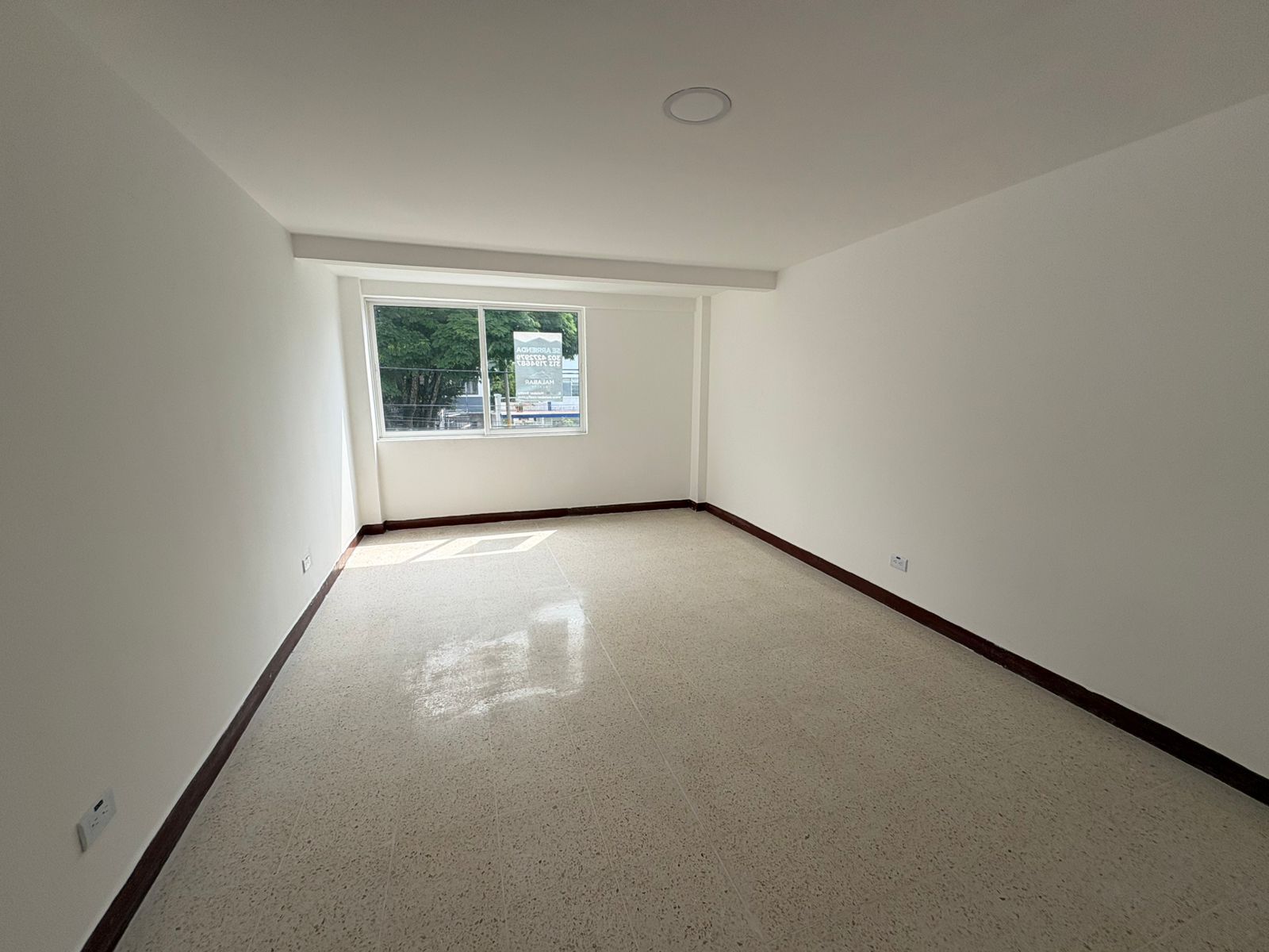 Local en arriendo Risaralda Pereira Los Alamos 325 m2 Habitaciones 0 Baños 4 Garajes 2 Precio $17255000