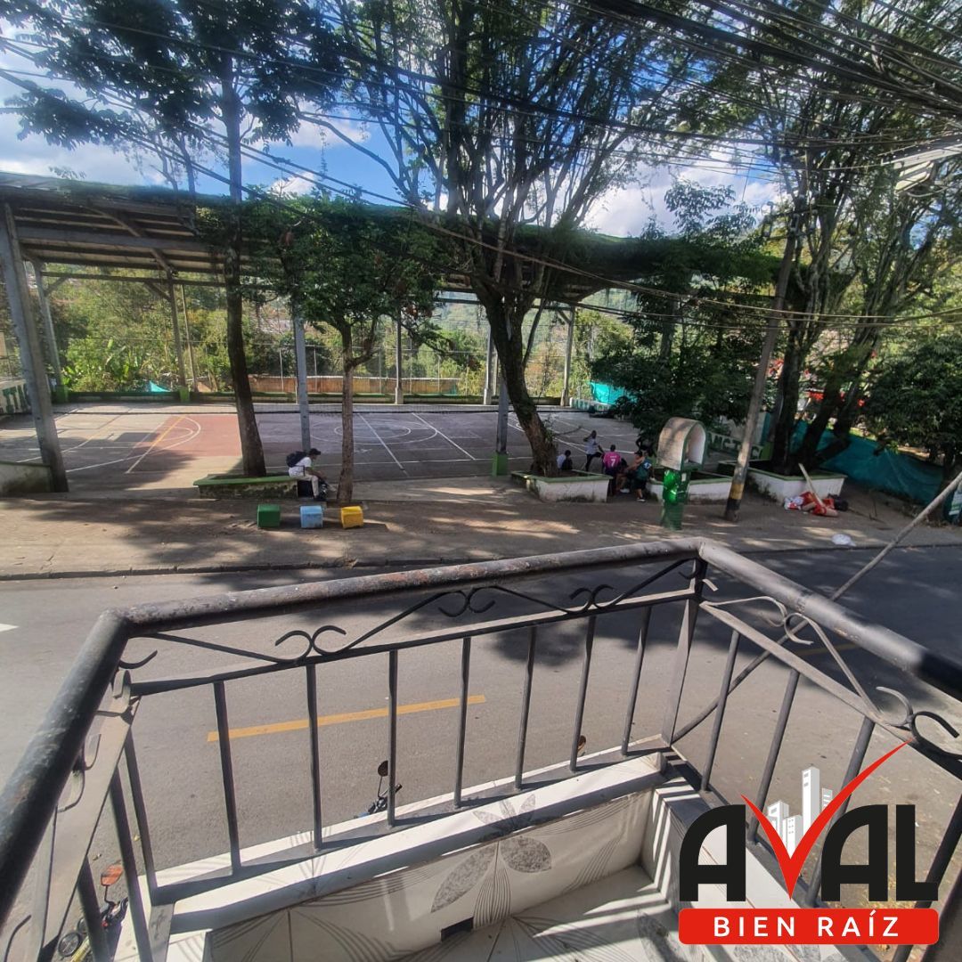 Apartamento en arriendo Antioquia Itagüí San Francisco 60 m2 Habitaciones 3 Baños 2 Garajes 0 Precio $1350000