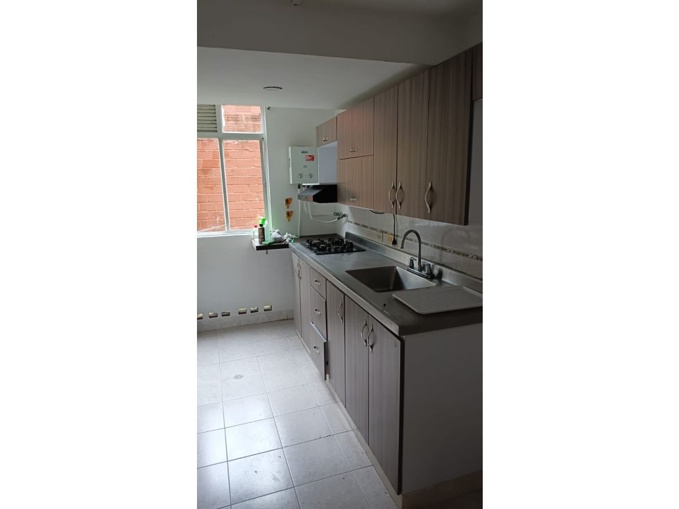 Apartamento en arriendo Antioquia Sabaneta Holanda 88 m2 Habitaciones 3 Baños 2 Garajes 1 Precio $2500000