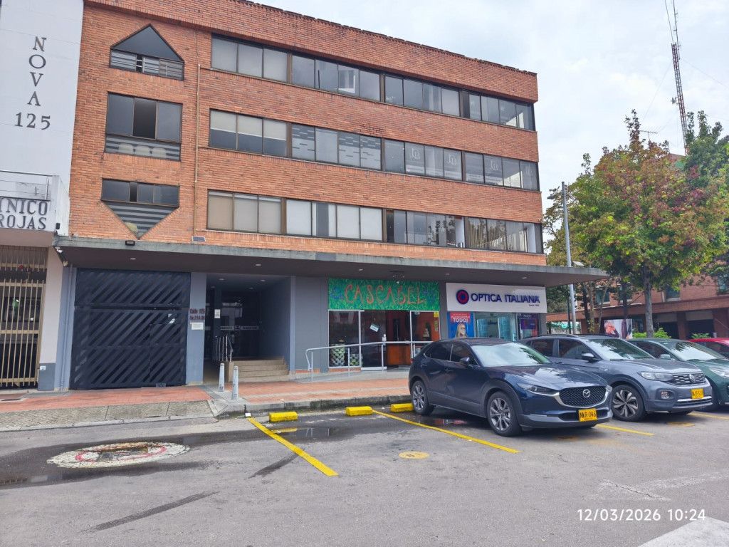 Consultorio en arriendo Cundinamarca Bogotá Santa Barbara Occidental 24 m2 Habitaciones 0 Baños 1 Garajes 0 Precio $2600000