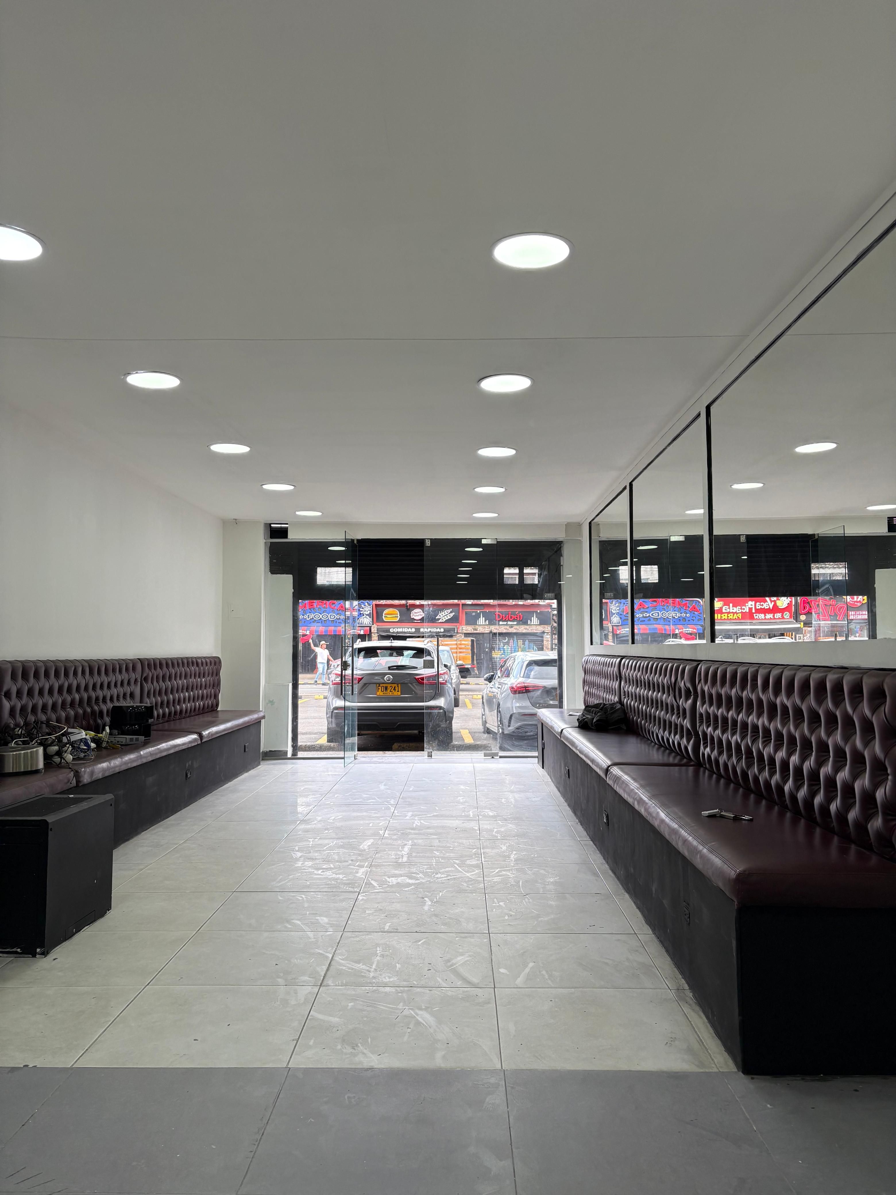 Local en arriendo Cundinamarca Bogotá Santa Cecilia 110 m2 Habitaciones 0 Baños 1 Garajes 0 Precio $10000000