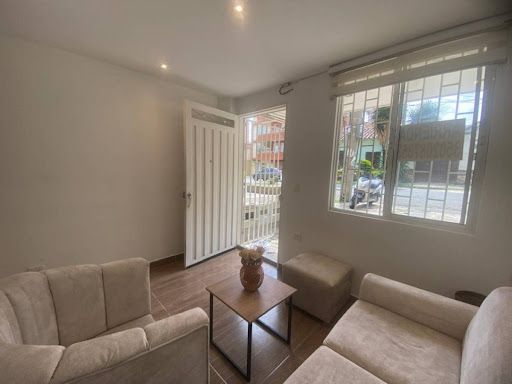 Apartaestudio en arriendo Antioquia Medellín Florida Nueva 31 m2 Habitaciones 1 Baños 1 Garajes 0 Precio $2200000
