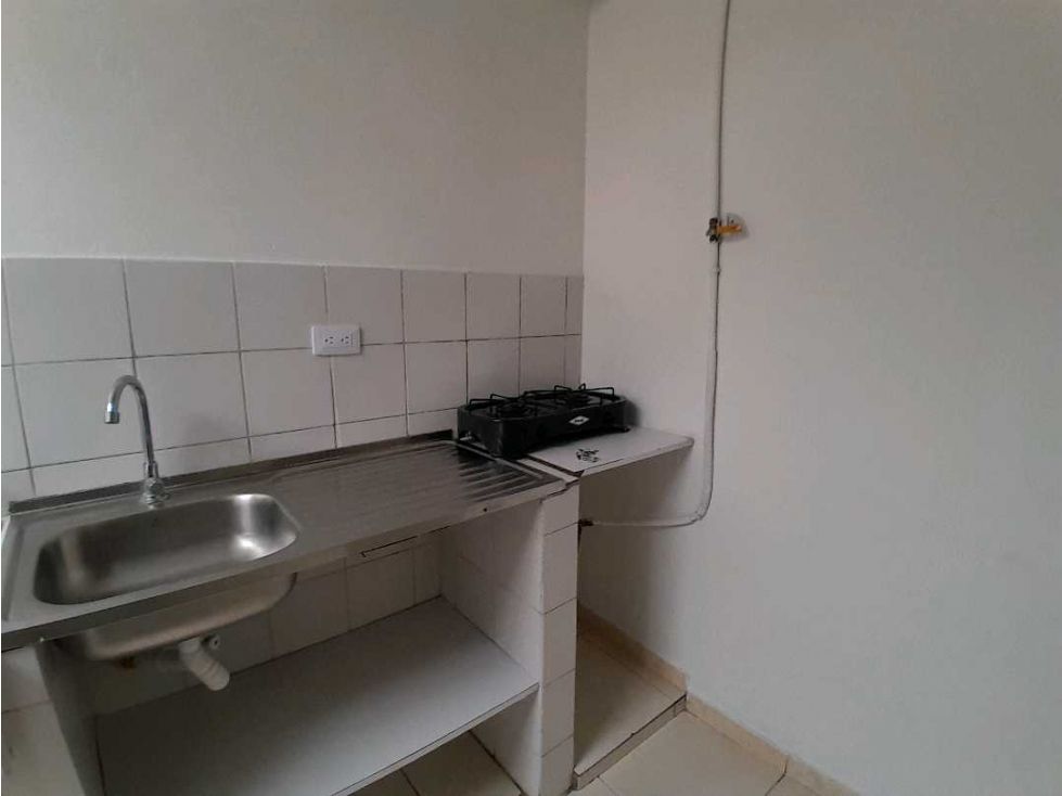 Apartaestudio en arriendo Antioquia Medellín Villa Tina 25 m2 Habitaciones 1 Baños 1 Garajes 0 Precio $650000