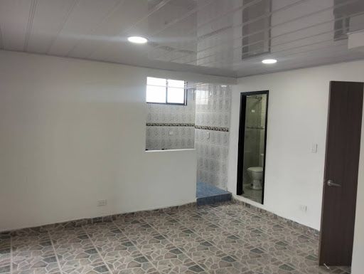 Apartamento en arriendo Cundinamarca Bogotá Comuneros 84 m2 Habitaciones 3 Baños 3 Garajes 1 Precio $2400000